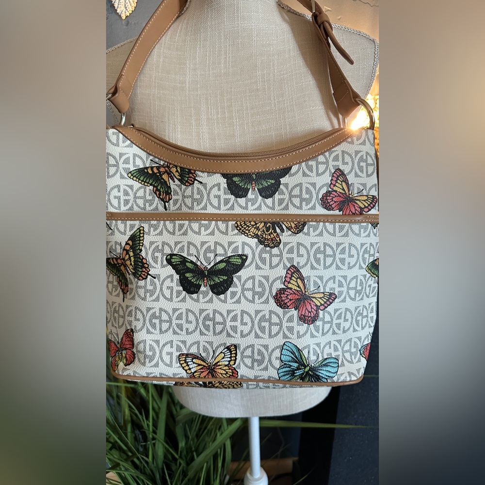 Excellent condition - Picture 2 of 3
